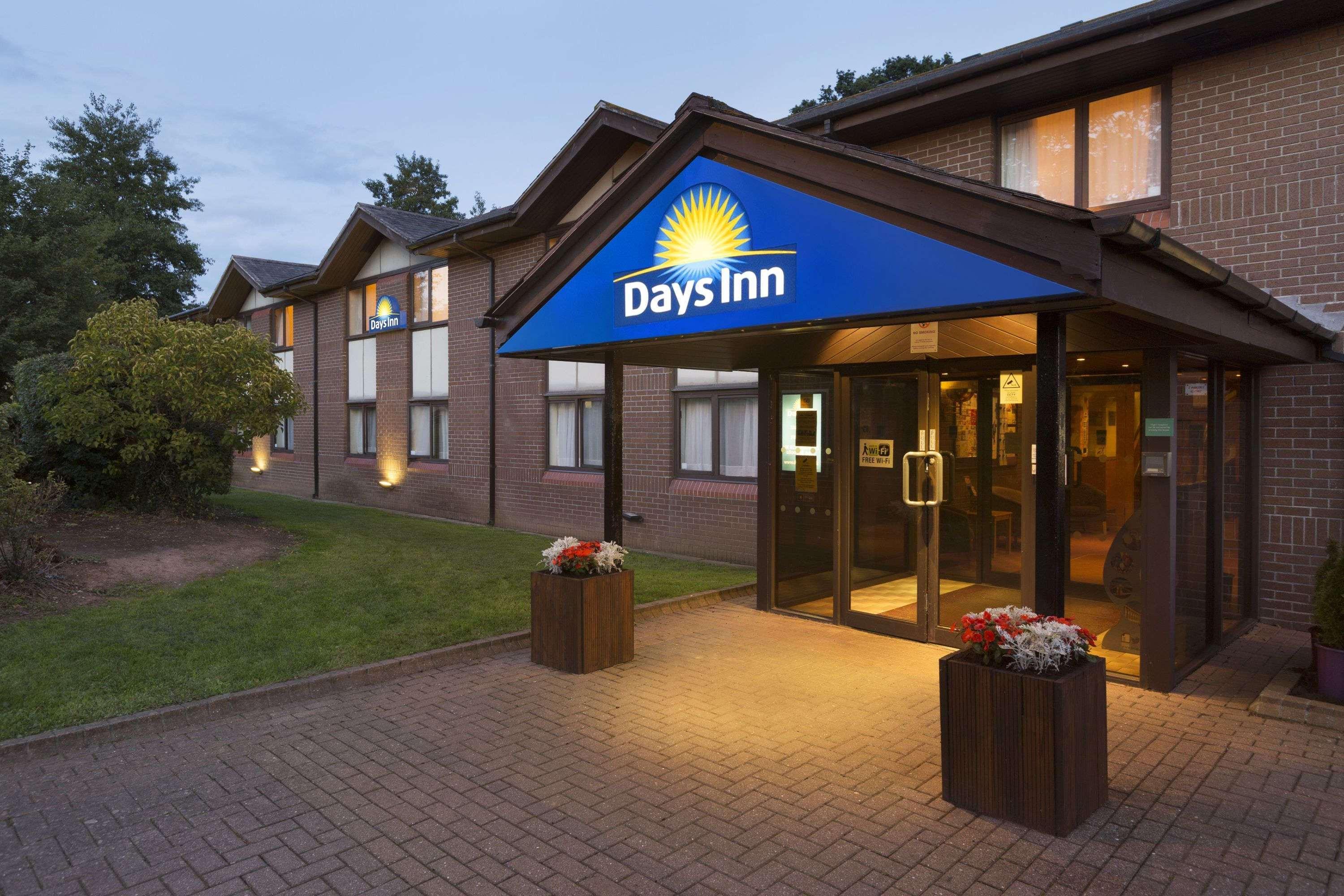 Days Inn Taunton Luaran gambar